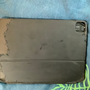 Apple Soyulan Klavyeli Kılıf