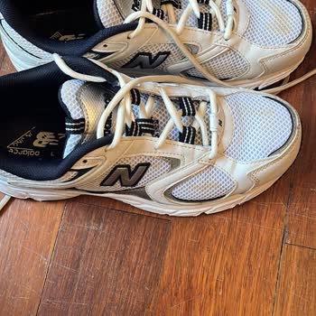 New Balance Ürünün Temizlendikten Sonrası Sararması