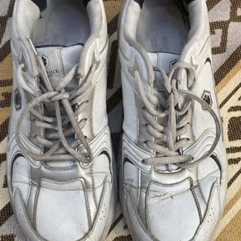 FLO Ayakkabı FLO'dan Aldığım Ayakkabının Kalite Sorunları Ve Deformasyon Problemi