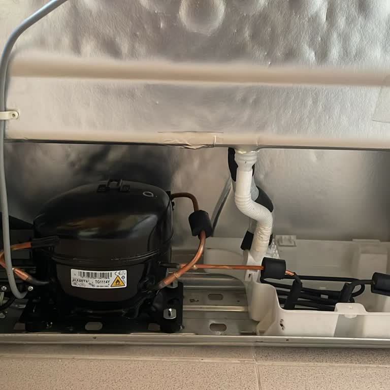 Arçelik Buzdolabında Motor Koruma Kapağı Eksikliği ve Çözüm Bulunamaması