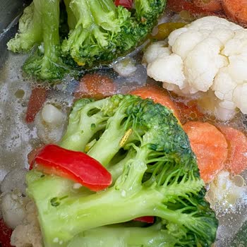 Metro Market Doldurulmuş Üründe Böcek Cıktı