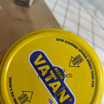 Şok Market Tarihi Geçmiş Konserve Ürün Yüzünden Hastanelik Olduk