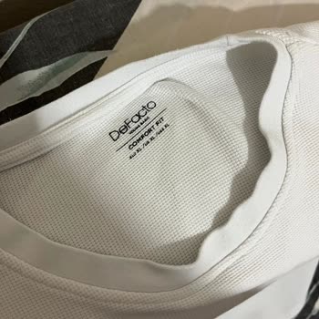 DeFacto Tshirt Çekme Ve Renk Değiştirme