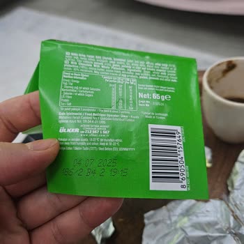 Ülker Çikolatadan Taş Çıktı