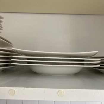 Karaca Züccaciye 3 Adet Tabak İçin Tüm Takımı Servise Göndermemi İstedi