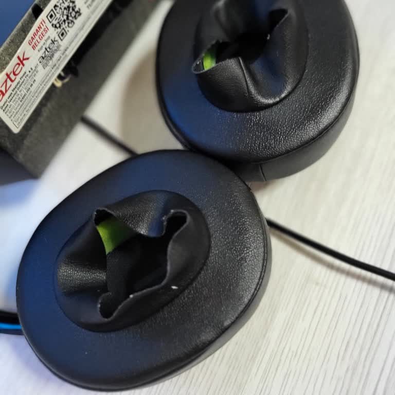 JBL 710BT Kulaklık Sünger Sorunu Ve Rahatsızlık