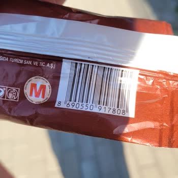 Migros Dondurmasından Çıkan Tahta Parçası