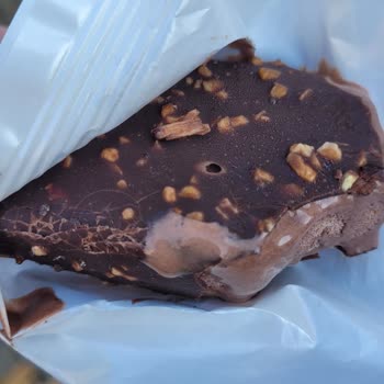 Migros Dondurmasından Çıkan Tahta Parçası