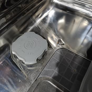 Yeni Alınan Arçelik Bulaşık Makinesi Lekelenme ve Paslanma Sorunları