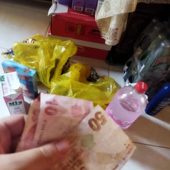 Şok Marketler Böcekli Ürün Eksik Para İadesi