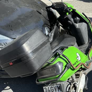 Martı'nın Motorunu Aracımın Üzerinde Buldum, Göçük Ve Çizikler Var