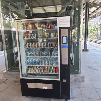 Marmaray Magma Otomat Para Alıp Suyu Vermiyor