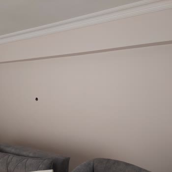 Marshall Boya Renk Sorunu: Buz Saçağı Yerine Krem Tonları