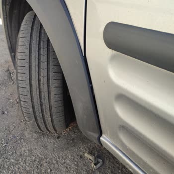 RS Servis Erzincan RS Servise Kazalı Araç Bıraktım, Aracı Hurdaya Çevirdiler.