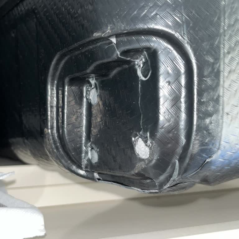 SunExpress Hava Yolları Valizimin Tekerini Kırdılar