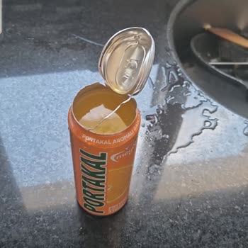 Meysu Portakal Durduk Yere Patladı