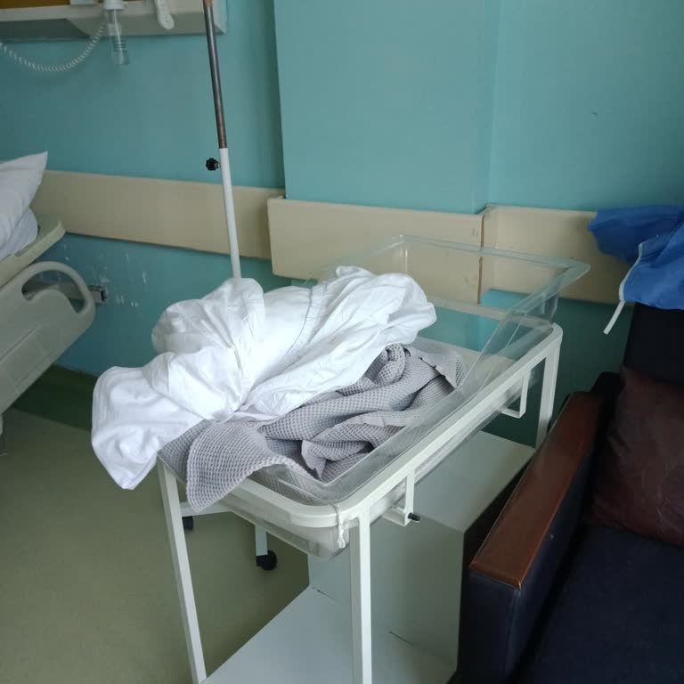 Özel Mediza Hastanesi Hastanede Ne Bir Düzen Ne Bir Temizlik Anlayışı Var.