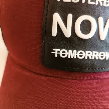 Blackbörk Şapkam İlk Kullanımda Leke Oldu