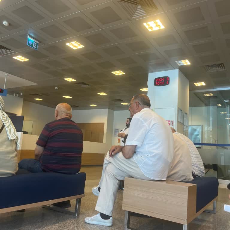 Yapı Kredi Bankası Çalışan Sayısının Az Olması