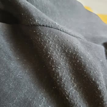 Oysho Giyim Markası Tüylenme Ve Deformasyon Oluştu Yıkamadan Tüylendi