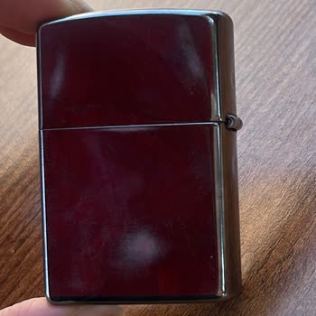 Zippo Çakmakta Hayal Kırıklığı Ve İlgisizlik