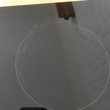 Siemens Elektrikli Ocakta Çıkmayan Lekeler Ve İlgisiz Servis