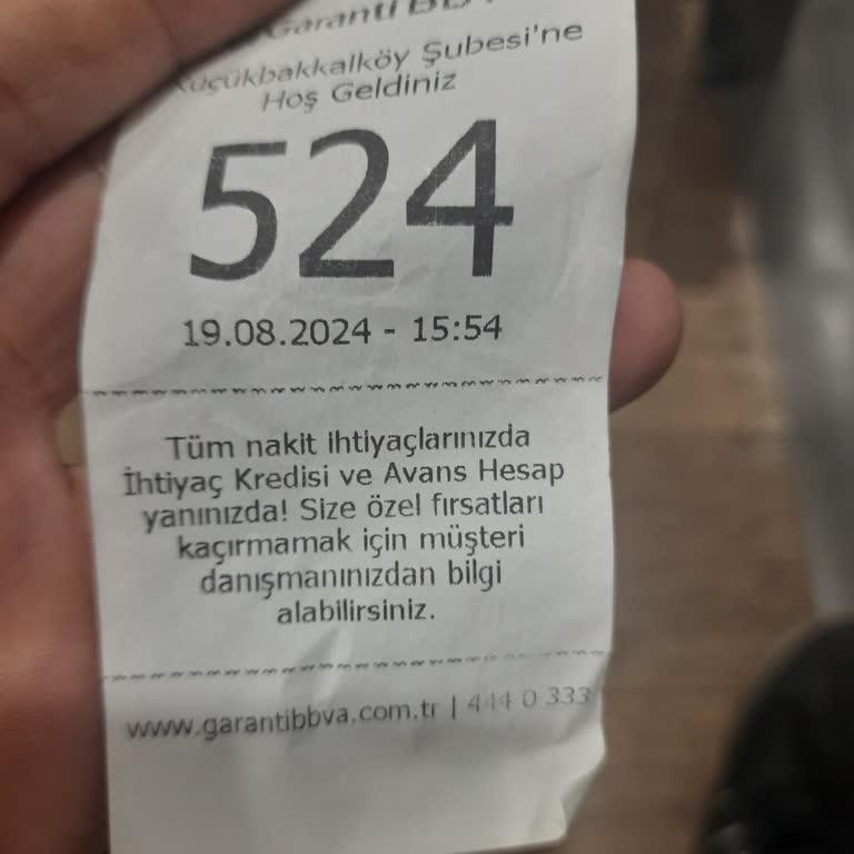 Garanti BBVA Şubesinde Uzun Bekleme Süresi