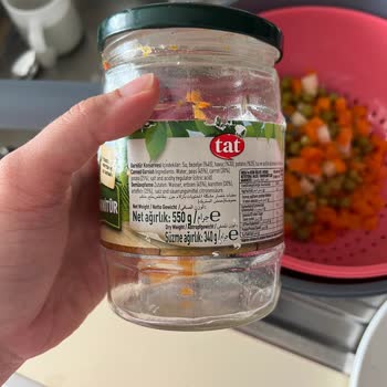 Tat Gıda Tat Garnitürden Çıkan Plastik