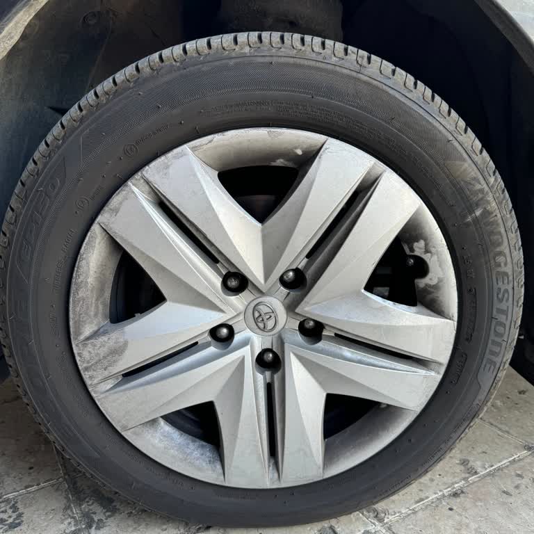 Bridgestone Yeni Araçta Sürekli Patlayan Lastik Sorunu