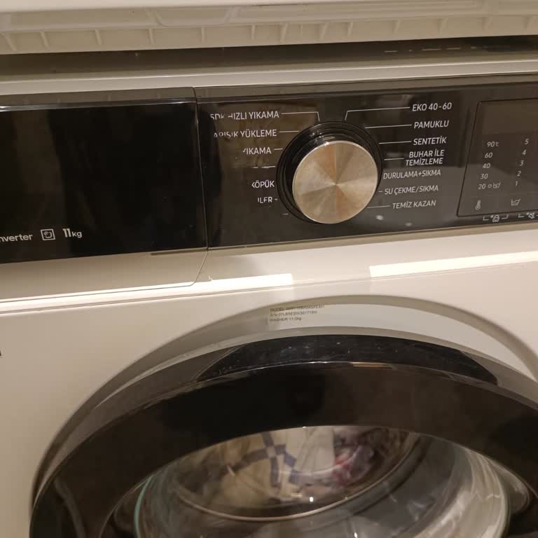 Samsung Çamaşır Makinesinin Yazıları Siliniyor