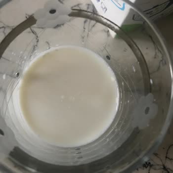 BİM Dost Marka Sütü Bozuk Çıktı