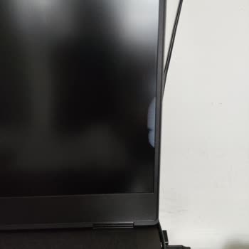 HP Omen Laptop Ekranda Leke