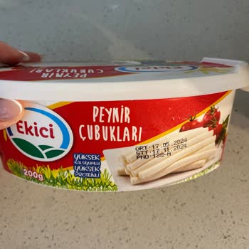 Ekici Peynirinin İçinde İnanılmaz Bir Cisim