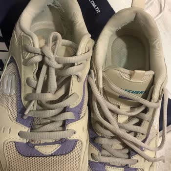 Skechers Kusurlu Çıkan Ürünün Arkasında Durmuyor!