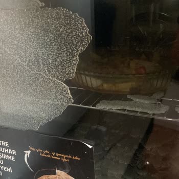Yeni Alınan Beko Ankastre Fırının Camı Patladı