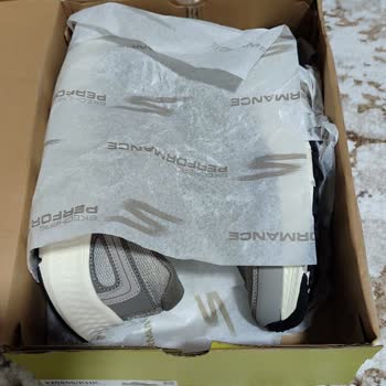 Skechers Refused to Exchange Shoes After Brief Use at Home