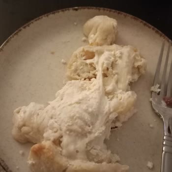 Şok Market Çıtırtat Börek Görseldeki Gibi Yorumsuz.