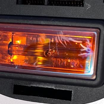 PHILIPS Ev Aletleri Philips Lazer Camı Lekelendi
