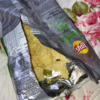 Lays Fırından Cipsin İçinden Taşa Benzer Bir Cisim Çıktı