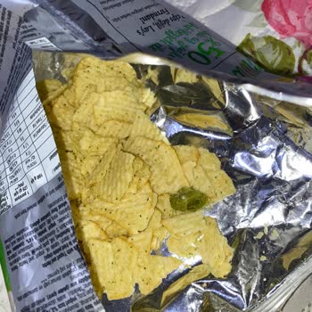 Lays Fırından Cipsin İçinden Taşa Benzer Bir Cisim Çıktı