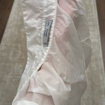 Mango Gömlek İlk Yıkamada Yırtık Çıktı