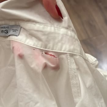 Mango Gömlek İlk Yıkamada Yırtık Çıktı