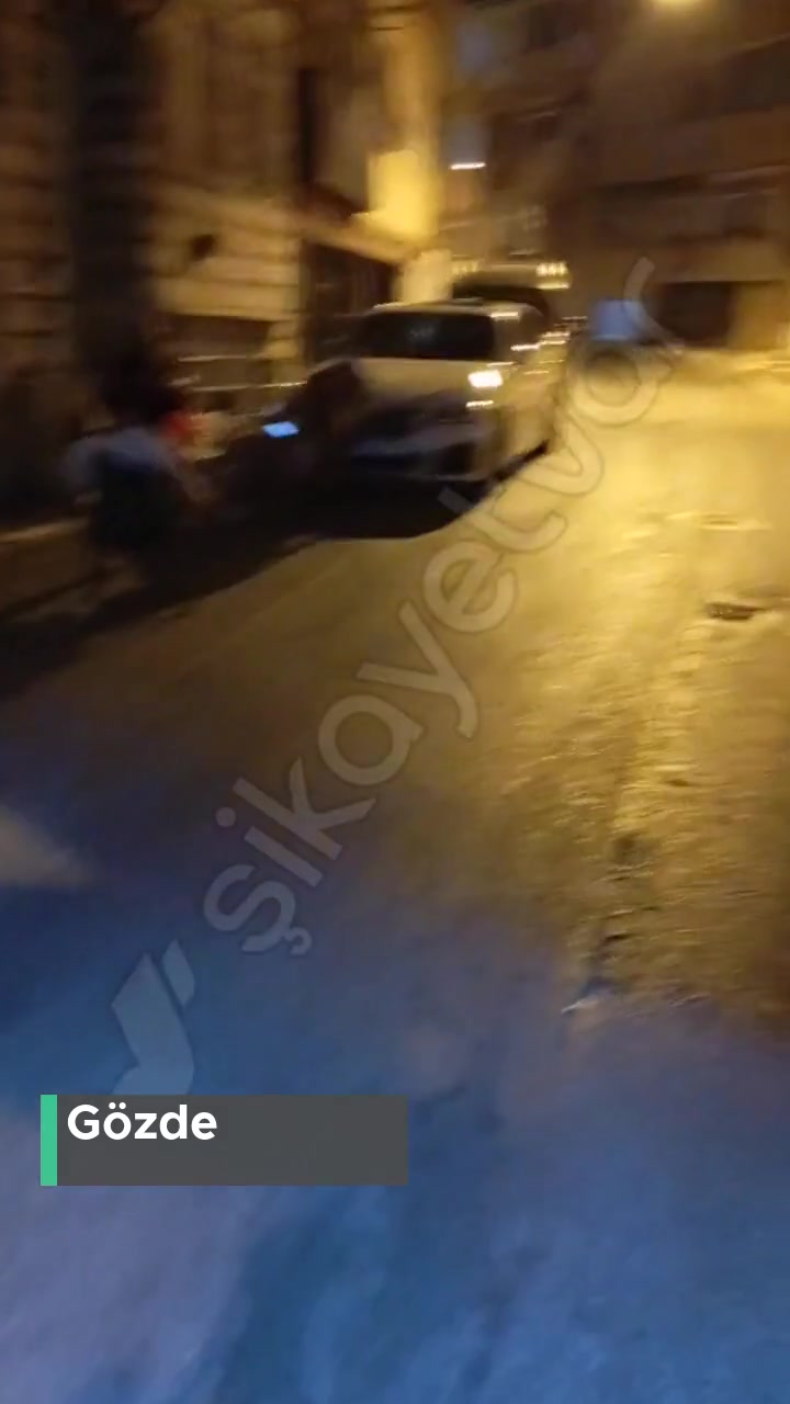 İBB - İstanbul Büyükşehir Belediyesi Hız Yapılması Sebebiyle Kasis Talebi! videonun kapak resmi