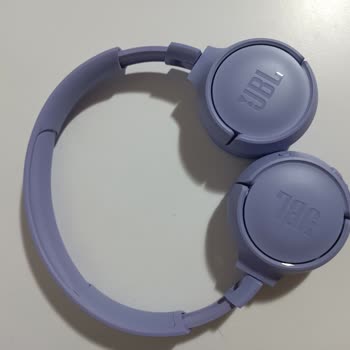 JBL Kulaklık 2-3 Fazlasıyla Genişledi Ve Açılmaya Başladı