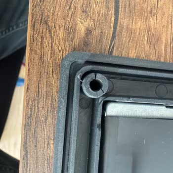 Postürk Bayisi Garanti Hizmeti Veremediğini Servise Aramam Gerektiğini Söyledi