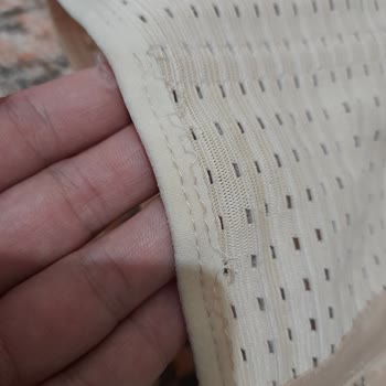 Ayrem Korse 2. Giymemde Cart Diye Açıldı Dikişleri Kendi Bedenimi Almama Rağmen