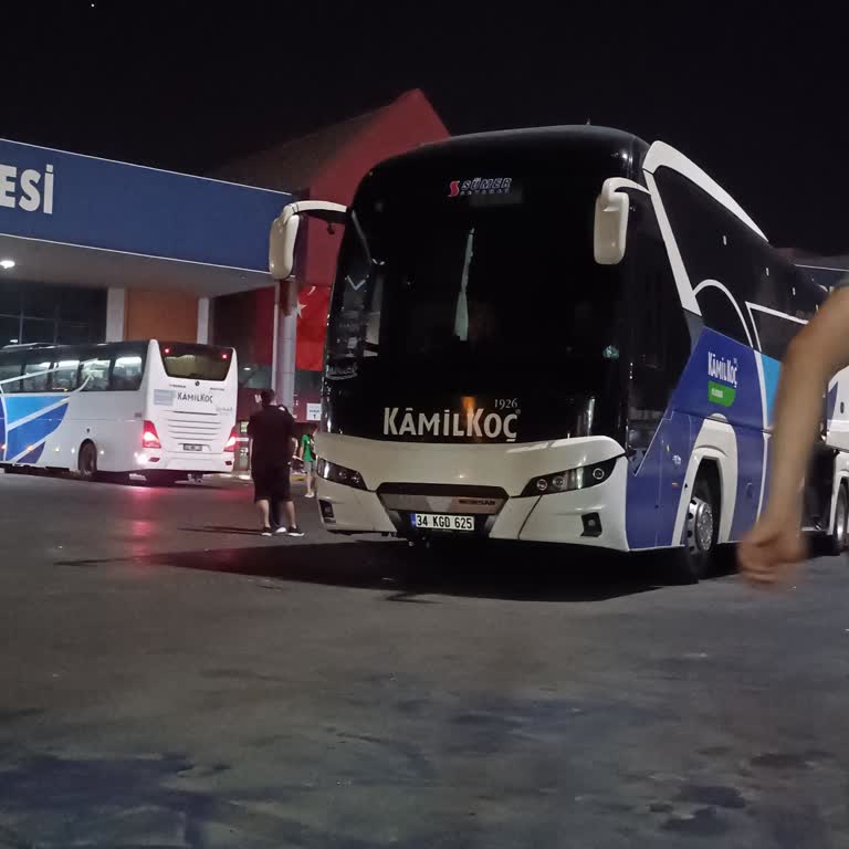Kamil Koç Otobüs Arızası Ve İletişim Sorunları