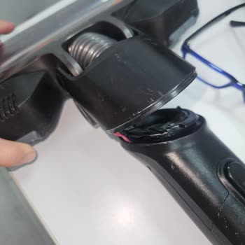 PHILIPS Ev Aletleri Philips Yetkili Servis, Garantili Ürününü Ücretli Tamir Ediyor!