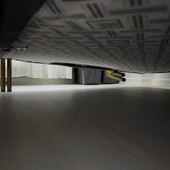 Vivense Yeni Aldığım Koltuğun Ayağı Kırıldı