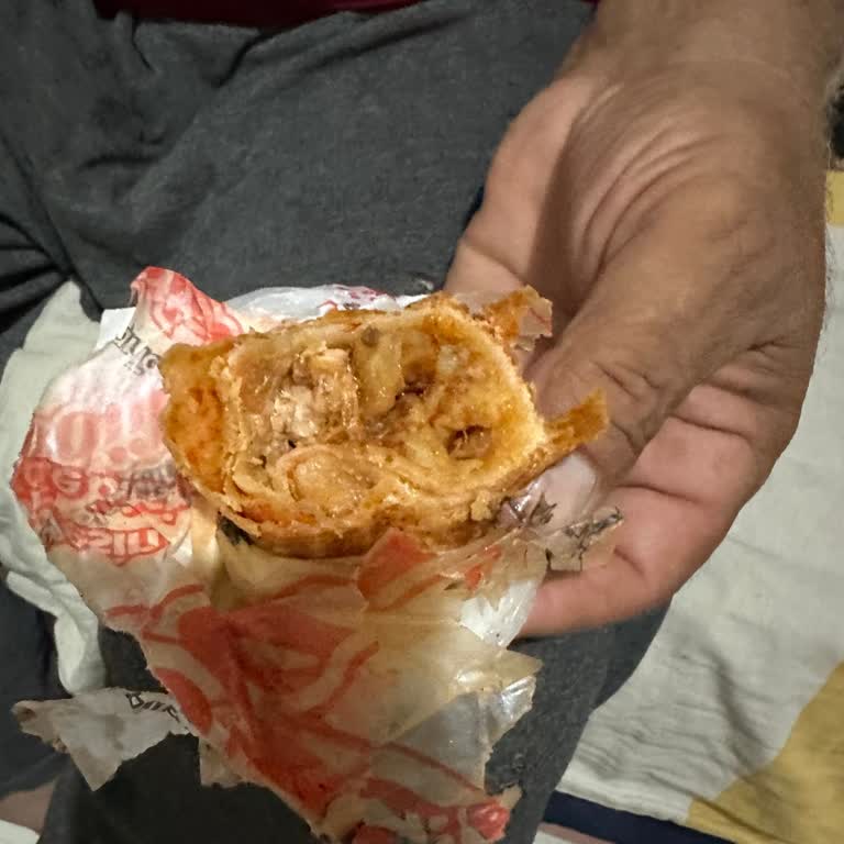 Öncü Döner Gramaj Sorunu Ve Eksik Malzeme Şikayeti